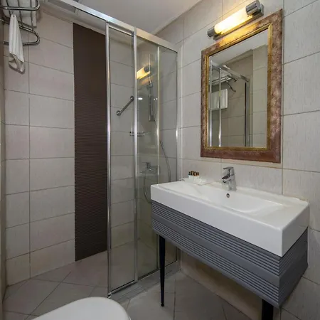 Tilia Hotel