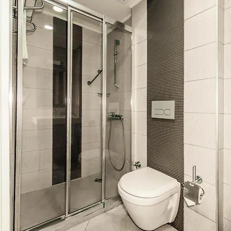 Tilia 4*